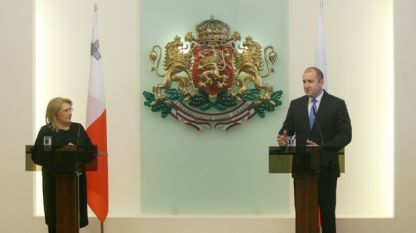 държавният глава Румен Радев и президентът на Малта Мари-Луиз Колейро Прека