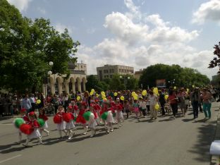 шествие 24 май