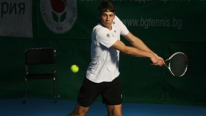Александър Донски се класира за финала на турнира по тенис