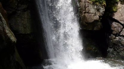 Фотинският водопад