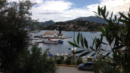 Силен трафик в Гърция Свършиха билетите за фериботите Гърци и