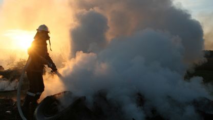 Взрив е избухнал в румънската рафинерия за суров петрол Петромидия