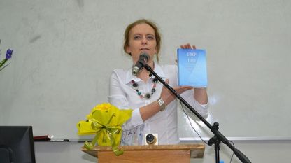Доц. д-р Вяра Ангелова  представя книгата „БНР и БНТ между държавата и обществото 1989 - 2015“