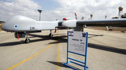 Израелски разузнавателен дрон „Херон Ти Пи“, който може да бъде въоръжен с ракети.