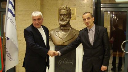 Стефан Димитров и д-р Тодор Чобанов при откриването на паметника.