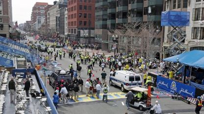 При два взрива в Бостън загинаха трима души и над 140 бяха ранени