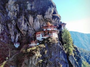България ще дари ваксини на Кралство Бутан Служебното правителство одобри