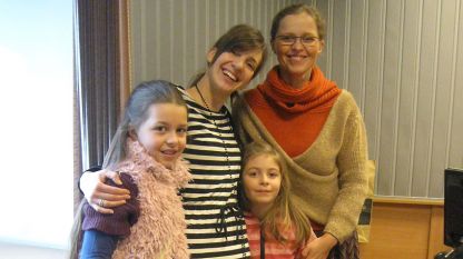 Розие, Калина Станева, Терезие и Зита Лутц (отляво надясно)