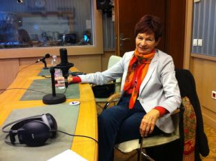 проф.Соня Сомолани