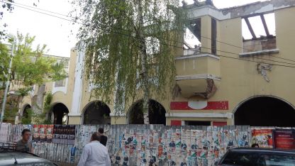 Сградата на старата поща във Видин е паметник на културата от местно значение. Зданието почти се срути преди няколко години.