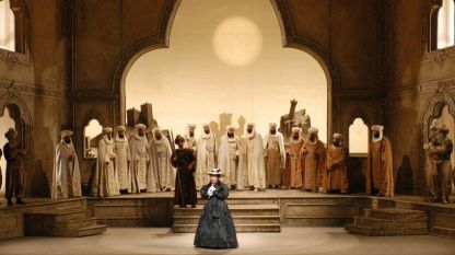 Сцена от “Италианката в Алжир” от Джоакино Росини в Метрополитън опера