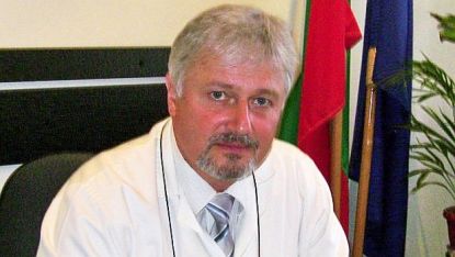 д-р Петър Атанасов