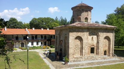 Das Johanneskloster beim Dorf Semen