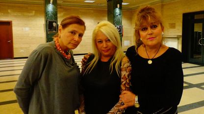 Маргарита Михнева, Анелия Торошанова и Еми Мариянска (отляво надясно)