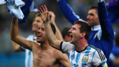 Аржентина отива на финал