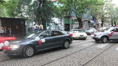 Полицията ще съпровожда автомобилите на абитуриентите по време на баловете
