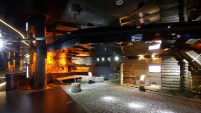 Подземният музей, който се намира под стария градски площад и пазар на град Краков