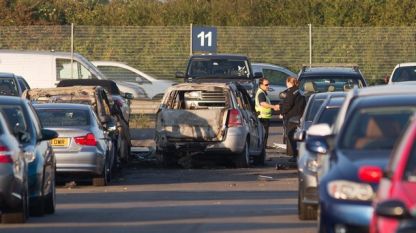 Нанесени са щети на десетки автомобили при катастрофата на самолета