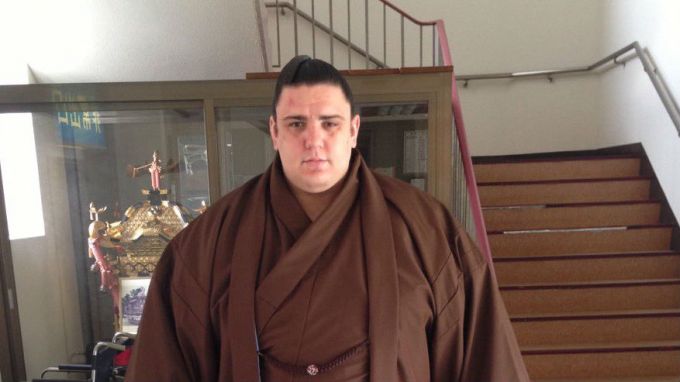 Даниел Иванов-Аоияма допусна втора загуба на турнира по сумо в