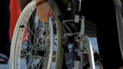 Броят на часовете за лична помощ на хората с увреждания