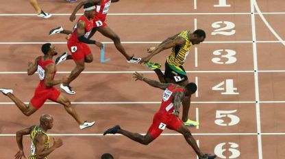 Болт изпревари основния си конкурент Гатлин в спринта на 100 метра в Пекин