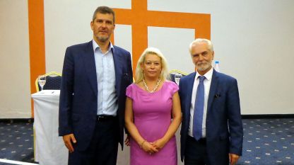 Николаос Гианис, Анелия Торошанова и Георгиос Митсис (отляво надясно)