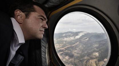 Алексис Ципрас пристигна на Тасос с военен хеликоптер