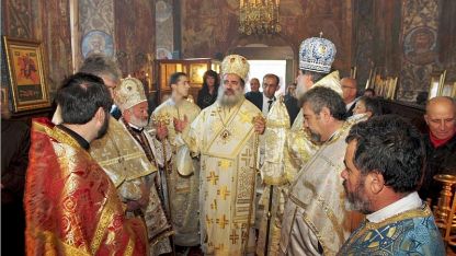 Митрополитът на Севастия Теодосий отслужи литургия в Стара Загора