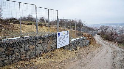 Защитно съоръжение за укрепване на свлачище в района на крепостта "Туида"