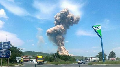 Експлозия в базата на "Берета трейдинг" в района на Петолъчката