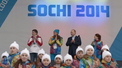 Руският президент Владимир Путин и кметът на олимпийското село Елена Исинбаева са уверени, че Игрите ще преминат нормално и успешно
