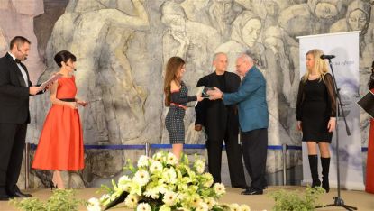 Нора Георгиева получи отличието на официалната церемония по връчване на годишните награди на Българското национално радио Сирак Скитник за 2014 година