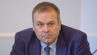 д-р Адам Персенски