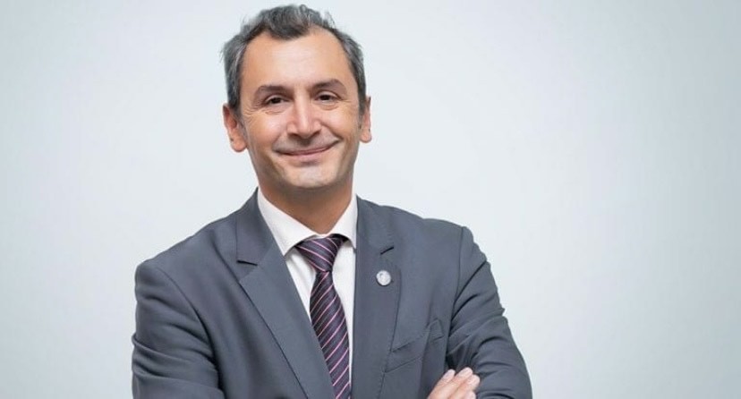 Доц. д-р Михайл Околийски, управляващ офиса на СЗО в България