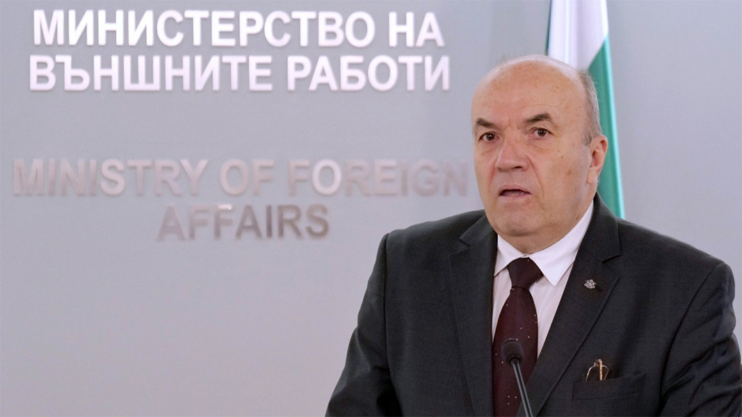 Външният министър Николай Милков вероятно ще стане постоянен представител  на България в НАТО - От деня - БНР Новини