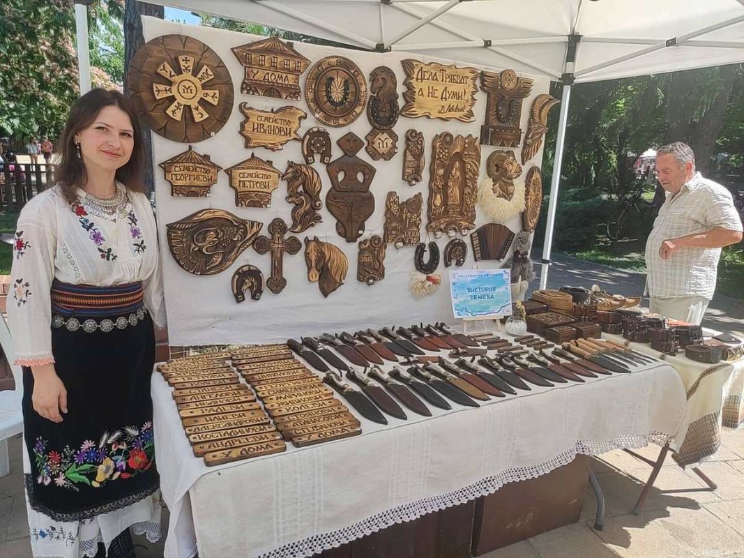  Етноработлиницата на Виктория Денева Снимка: Незабравка Кирова 