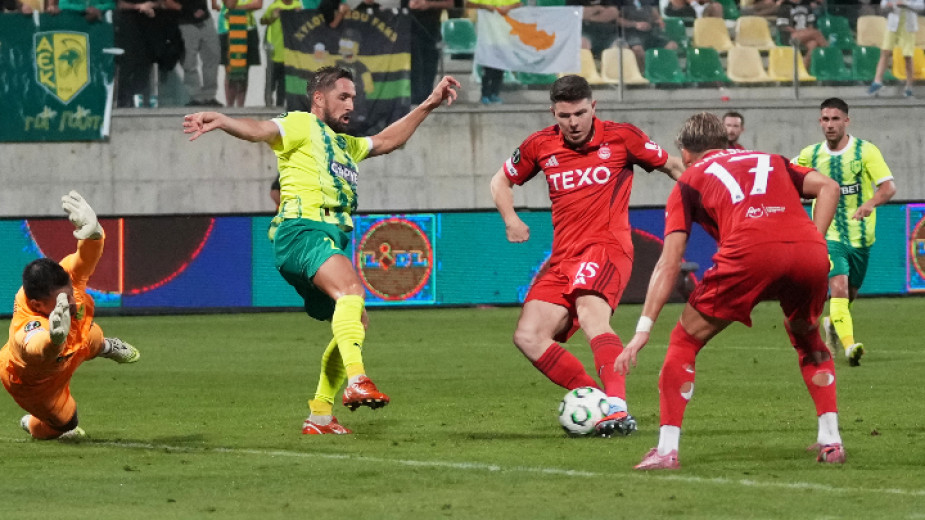 АЕК Ларнака - Абърдийн