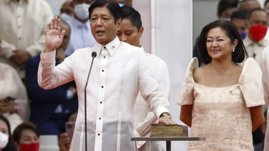 Синът на бившия филипински диктатор Фердинанд Маркос положи днес клетва