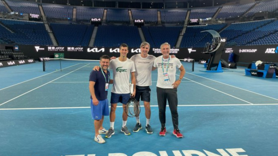 Новак Джокович заяви желание да се състезава на Australian Open.