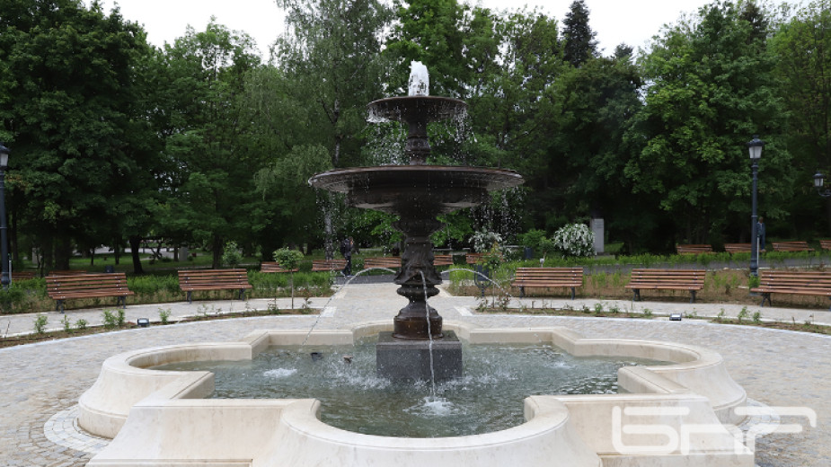 Борисовата градина е най-известният столичен парк. През първите години паркът