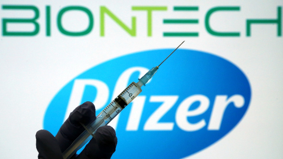 Компаниите Pfizer и BioNTech заявиха във вторник че са започнали