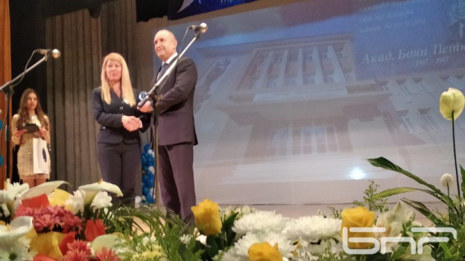 Президентът Румен Радев участва в тържественото честване на 50-годишнината на