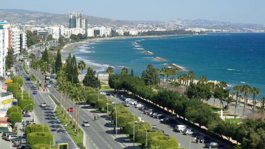 Кипър очаква пълно прекратяване на 35-годишното оръжейно ембарго на САЩ,