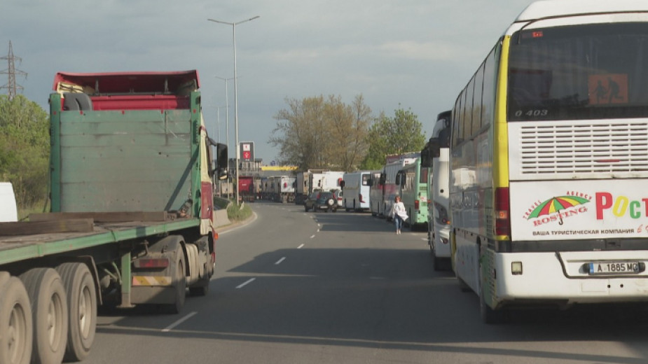От 09:00 до 17:00ч.спира междуселищният транспорт в бургаска област. Това