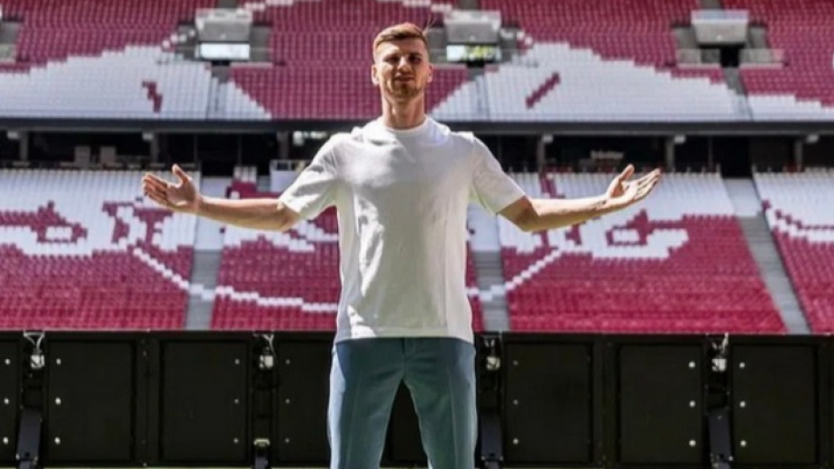 Германският клуб по футбол Лайпциг обяви трансферите на двама играчи