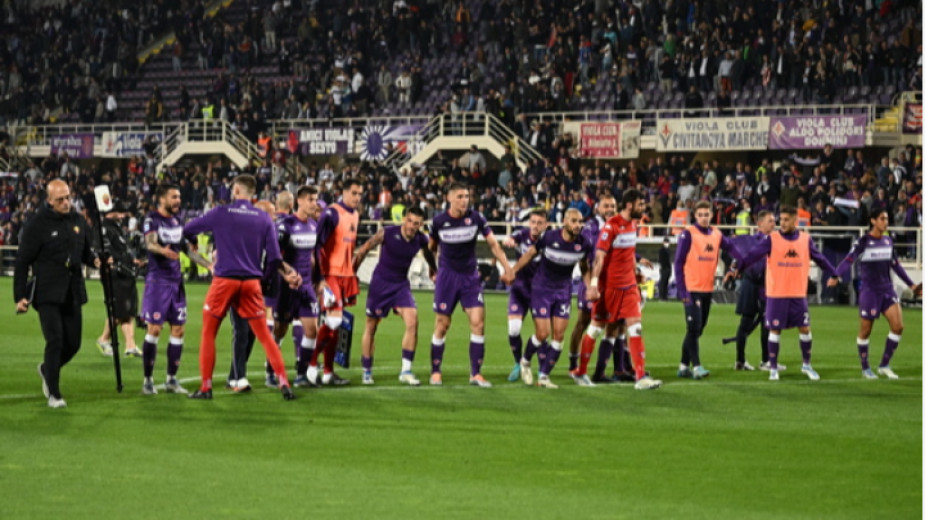 Отборът на Фиорентина постигна много важна победа с 2:0 като