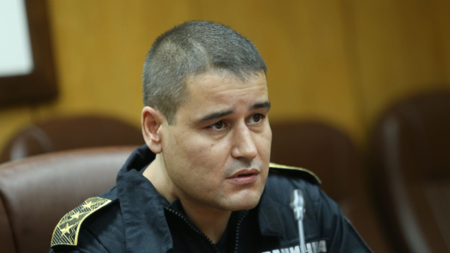 Директорът на Гранична полиция Деян Моллов е понижен в длъжност.