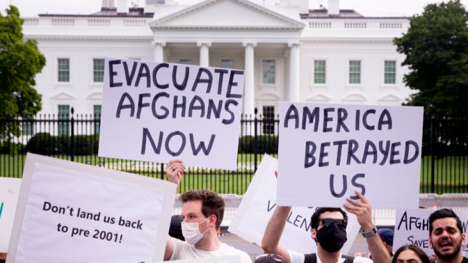 Пред Белия дом се проведе протест в подкрепа на Афганистан,