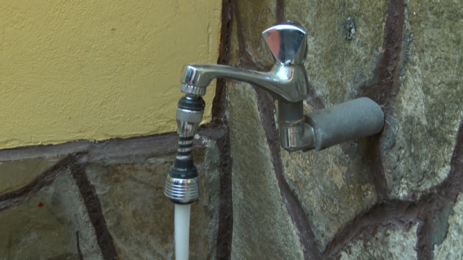 Забраниха ползването на питейната вода в Кюстендил освен за питейно-битови