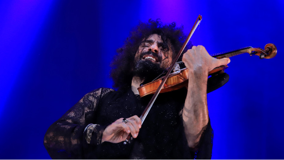 Виртуозът на цигулката, харизматичният музикант, интерпретатор и композитор Ара Маликян